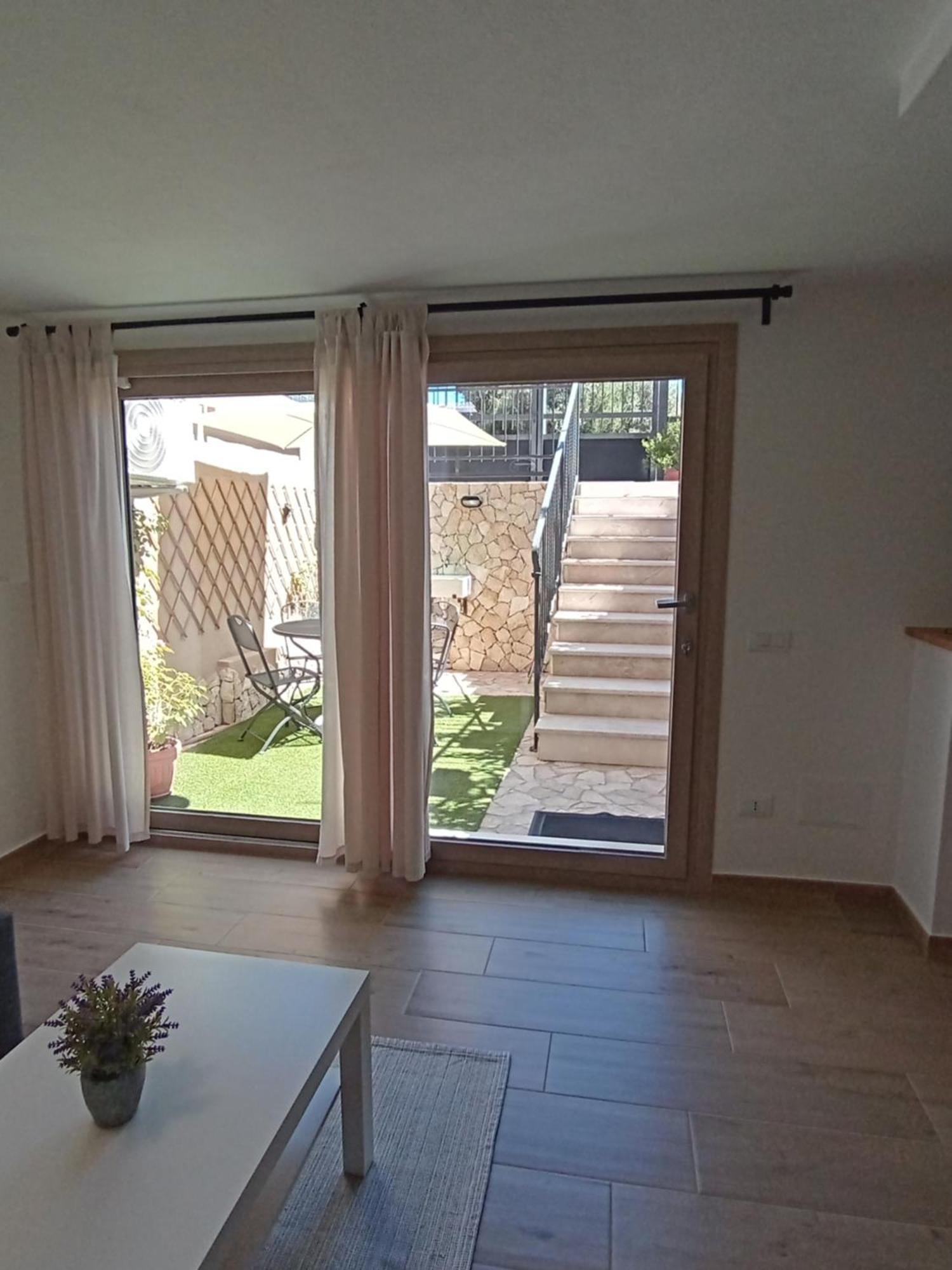 Vacanze Nella Casetta Pula Exterior foto